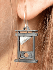 Unisex Retro Personalized Guillotine FDT Earrings