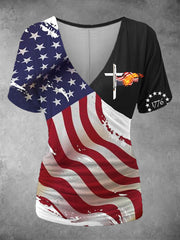 T-shirt à manches courtes et col en V profond pour femme avec drapeau croisé 1776