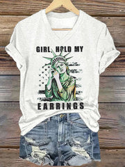 Women's Girl Hold My Earrings Short Sleeve T-Shirt
