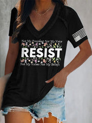 T-shirt rétro à col en V avec imprimé « Résister » : « Pas mon président, pas ma voix, pas mes valeurs, pas mes croyances » 