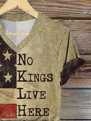Damen-T-Shirt mit V-Ausschnitt und „No Kings In America“-Kronen-Print 