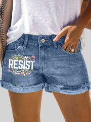Retro Resist – Bedruckte Jeansshorts mit Aufschrift „Not My President, Not My Voice, Not My Values, Not My Beliefs“ 