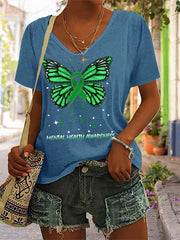 Frauen psychische Gesundheit Bewusstsein grünes Band Schmetterling V-Ausschnitt T-Shirt